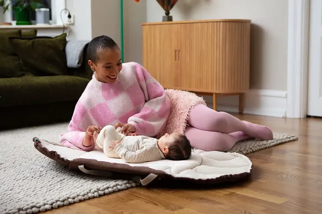 Najell SleepCarrier vol. 5: Das smarte Babynest für den Familienalltag