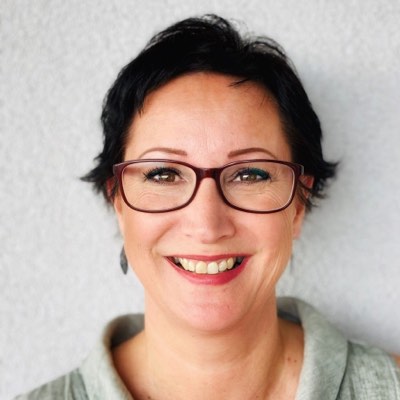 Simone Strobl Simone Strobl