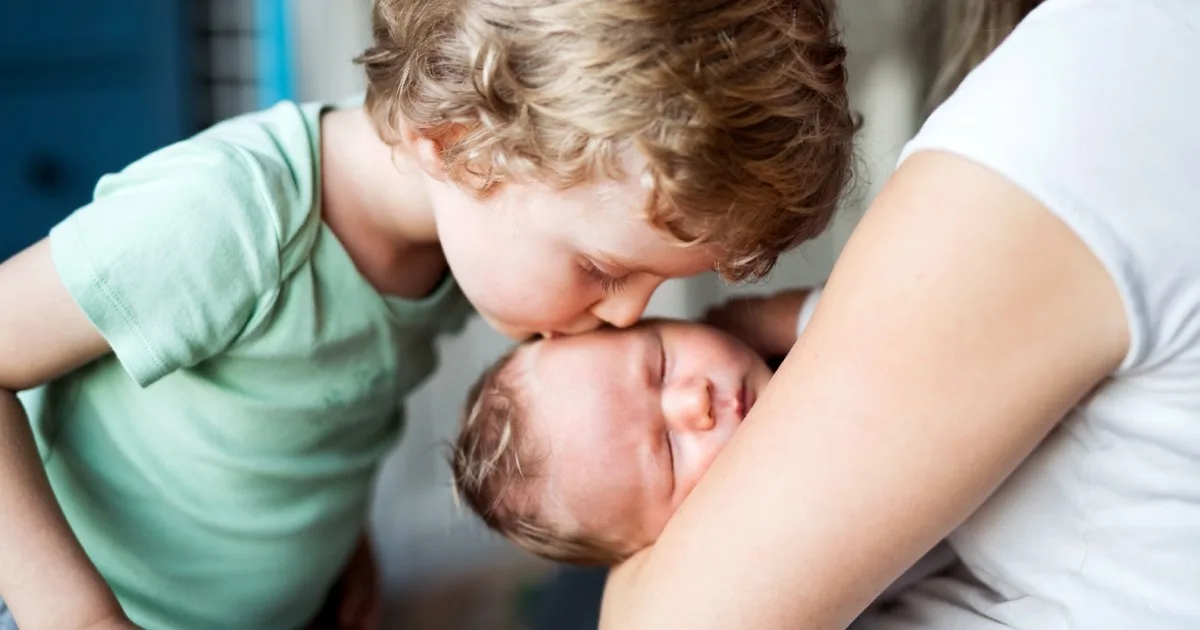 Beliebte Babynamen 2022: Emma und Maximilian auf Platz 1